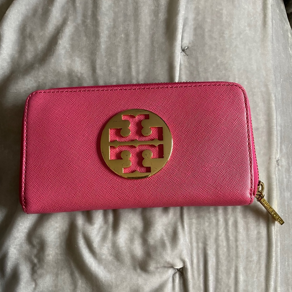Tory Burch pink wallet